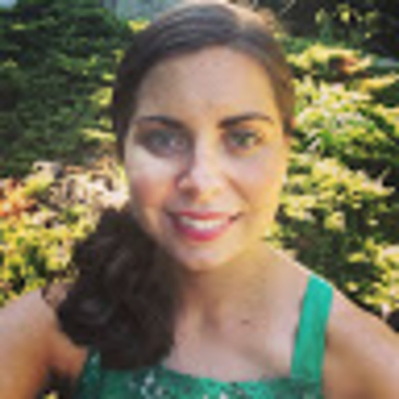 Meet your Posher, Amy - Picture 1 of 1